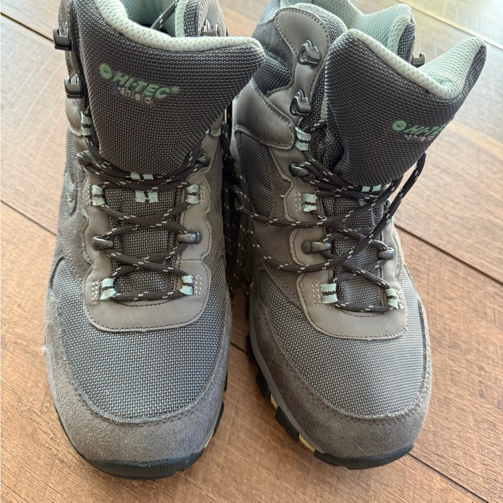 Hi-Tec Gray Hiking Boots with Mint Highlights